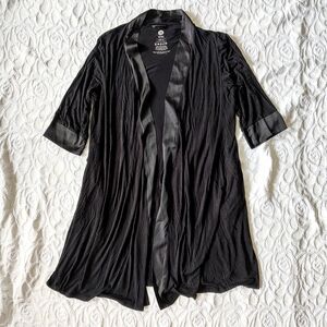 Kindred Bravely Emmaline Robe Black Large L XLarge XL